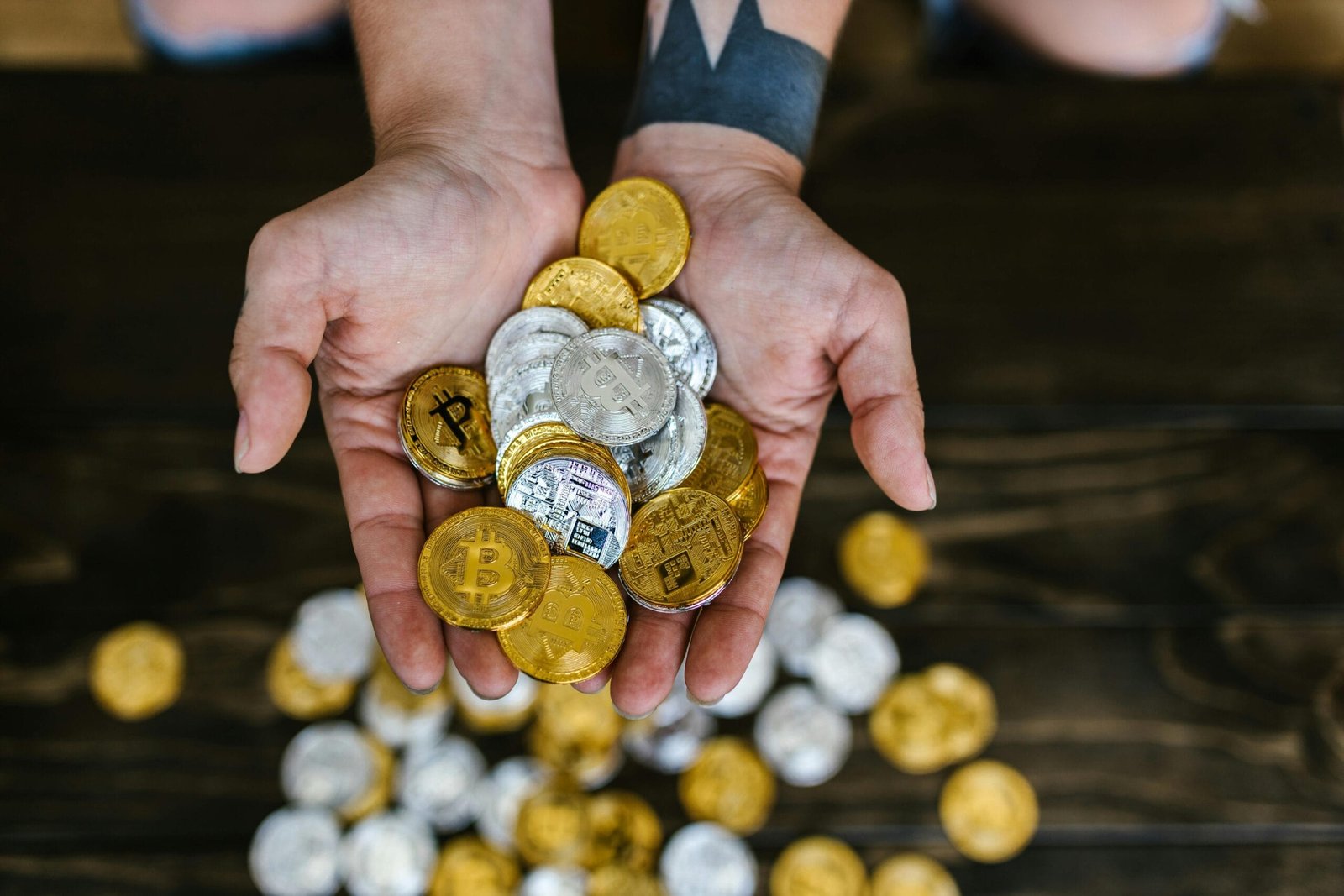 Top Crypto Investments for 2025