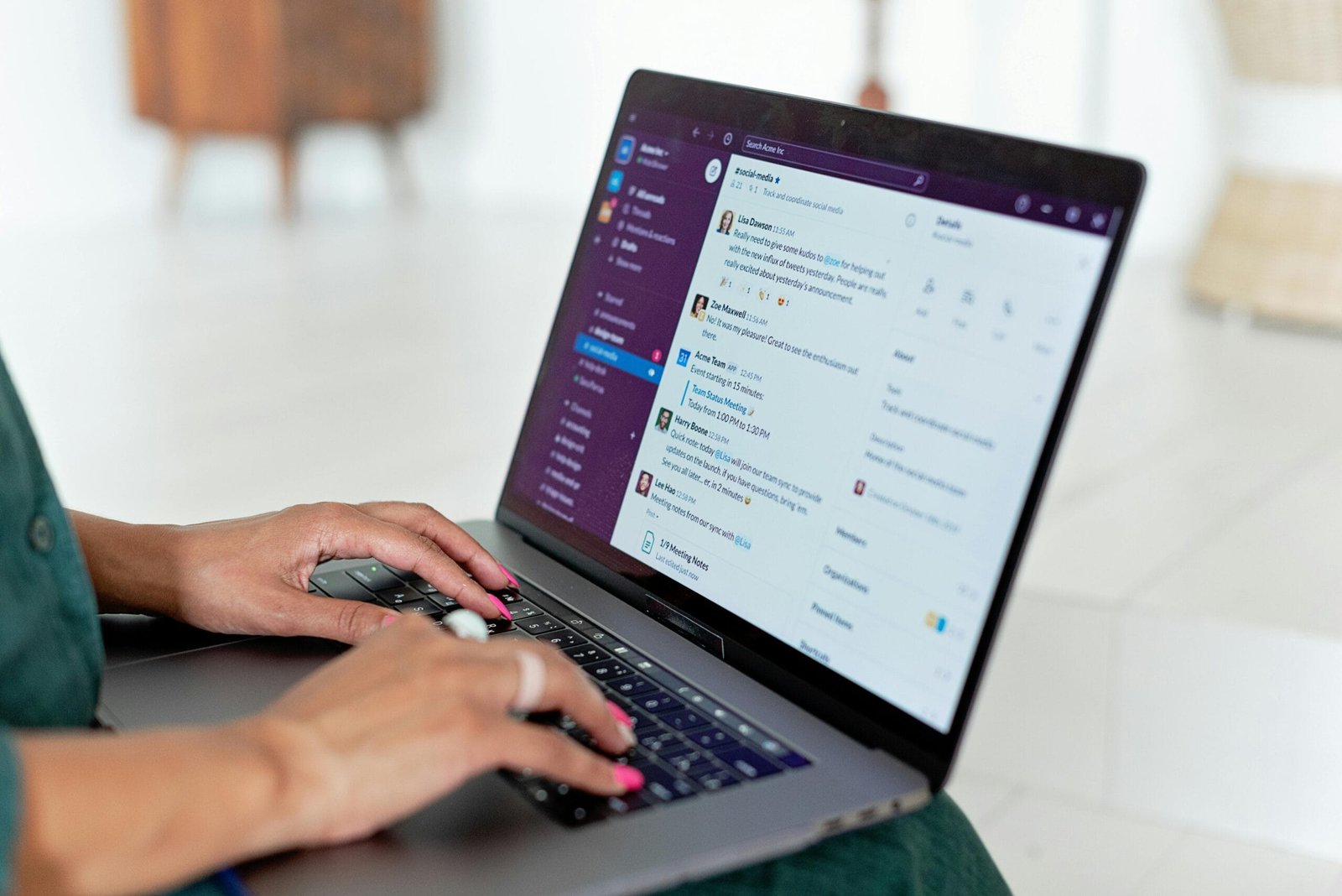 Decentralized AI Freelance