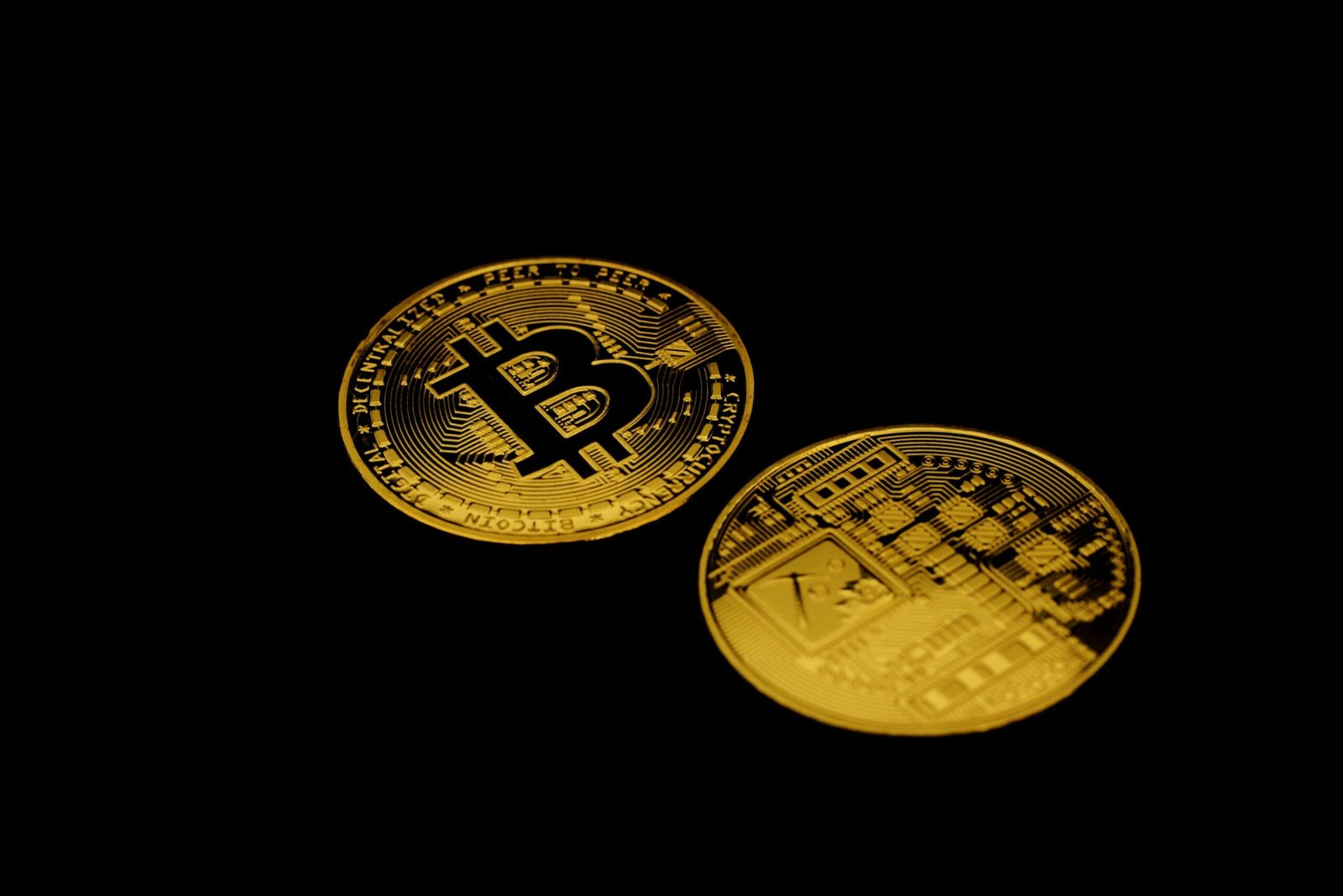 BTC ETH
