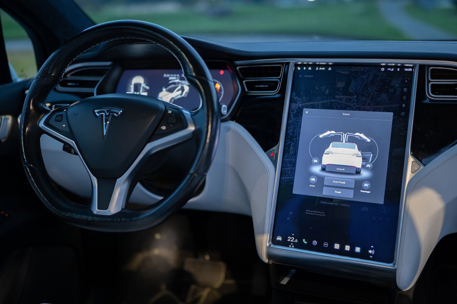Tesla Grid Generator